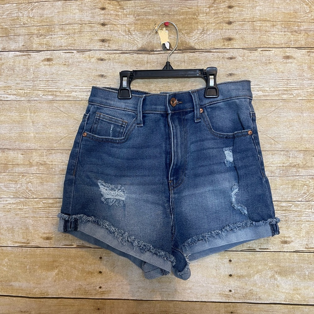 Kendall & Kylie the drifter high rise jean shorts 🛍